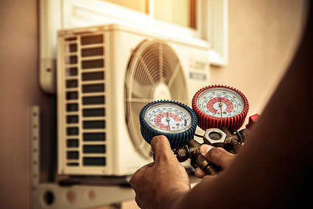Professional Hvac Maintenance technician working in Ellendale, ND